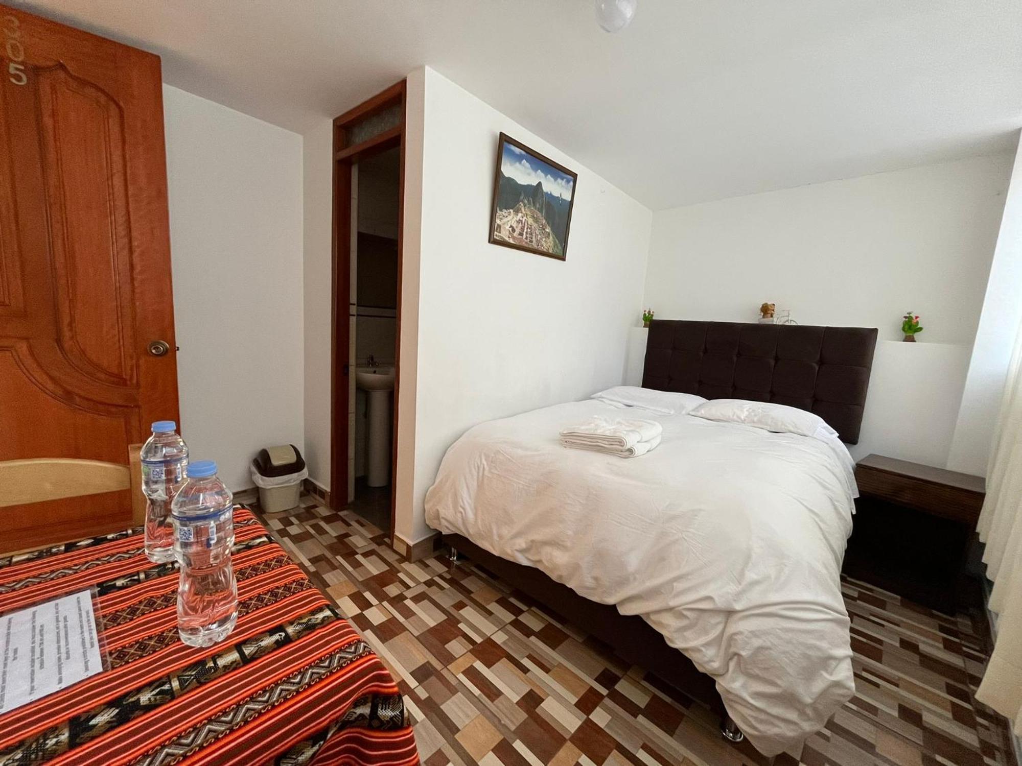 Hostal Apu Qhawarina Ollantaytambo Exteriör bild