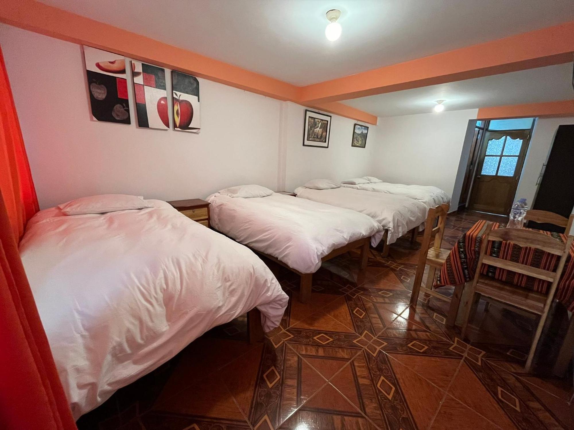 Hostal Apu Qhawarina Ollantaytambo Exteriör bild