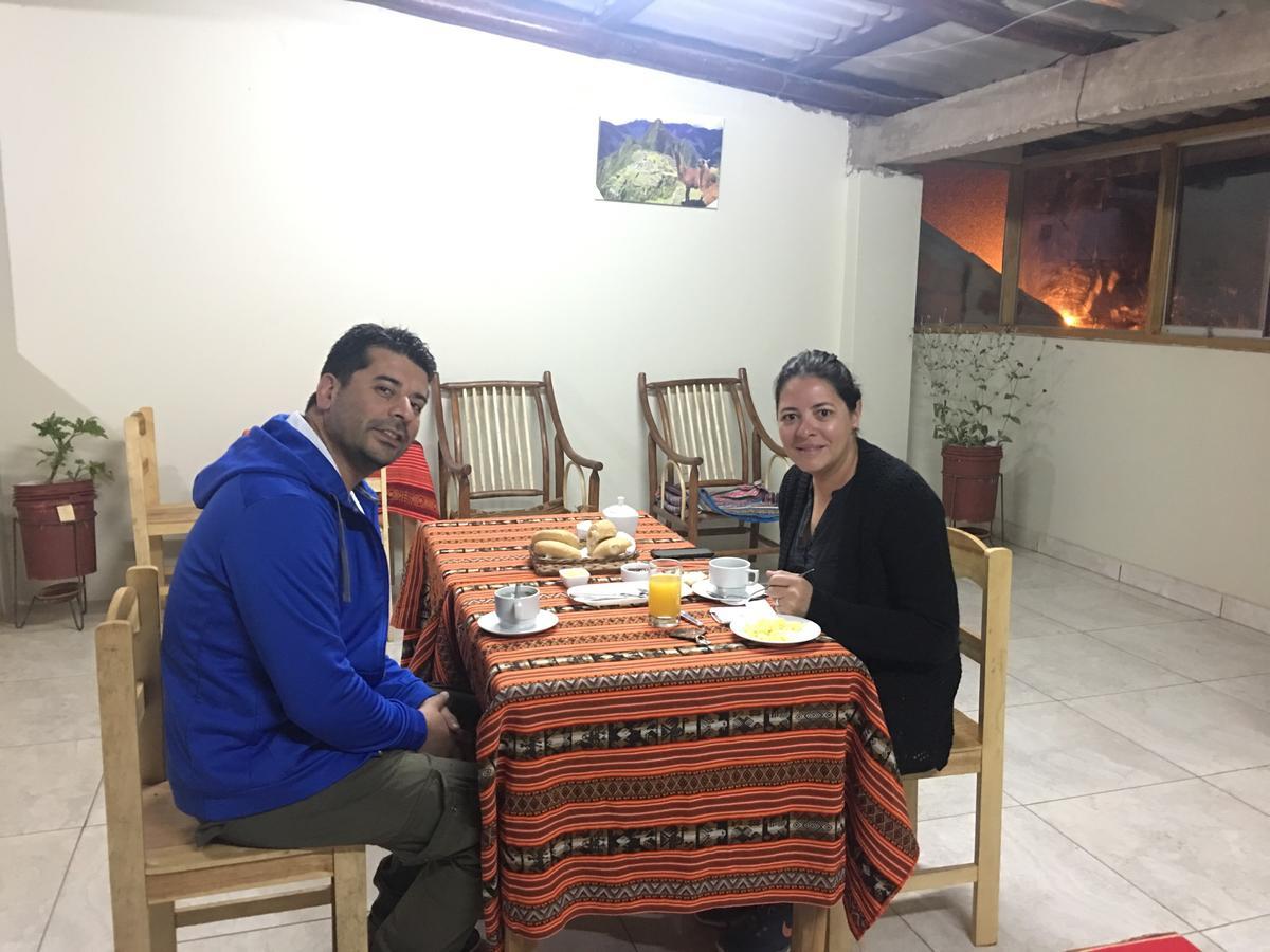 Hostal Apu Qhawarina Ollantaytambo Exteriör bild